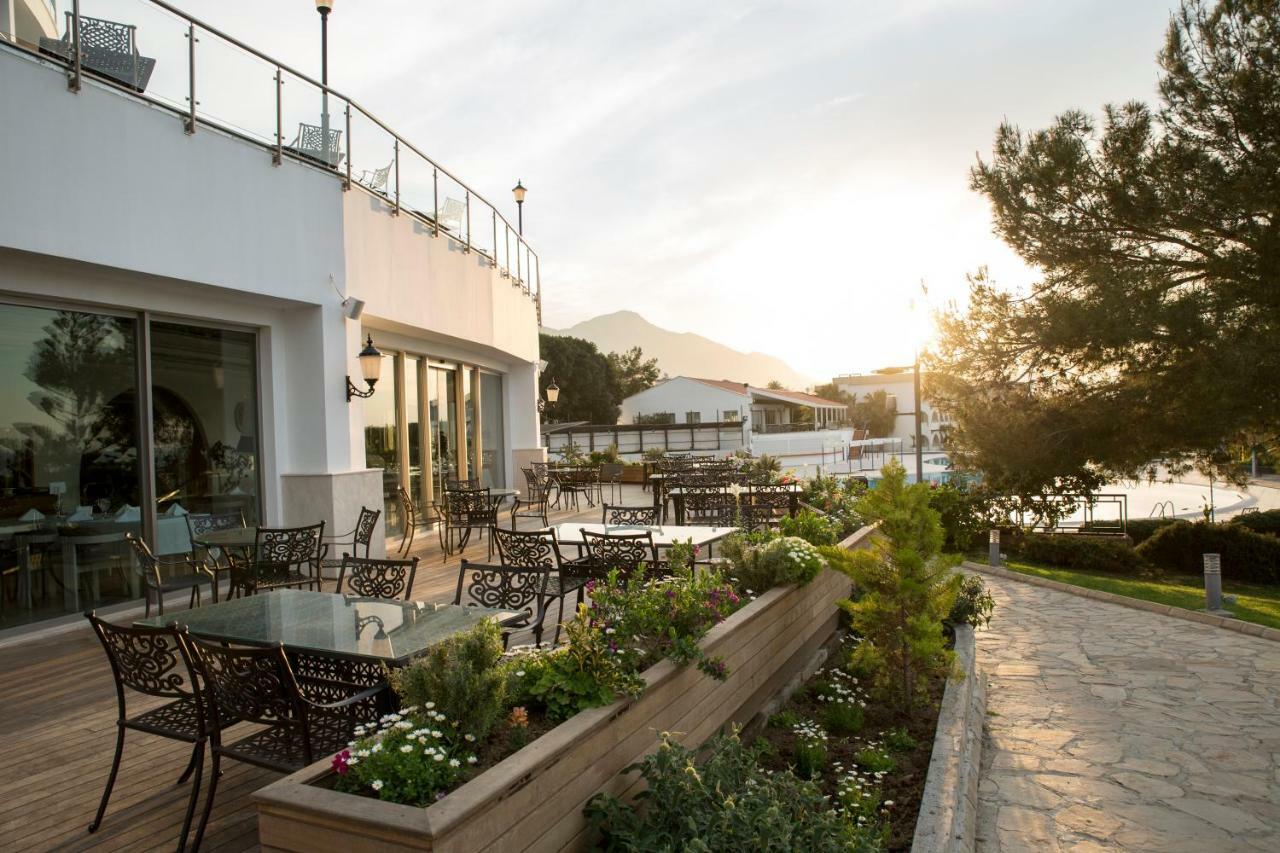 Malpas Hotel Agios Epiktitos Екстер'єр фото